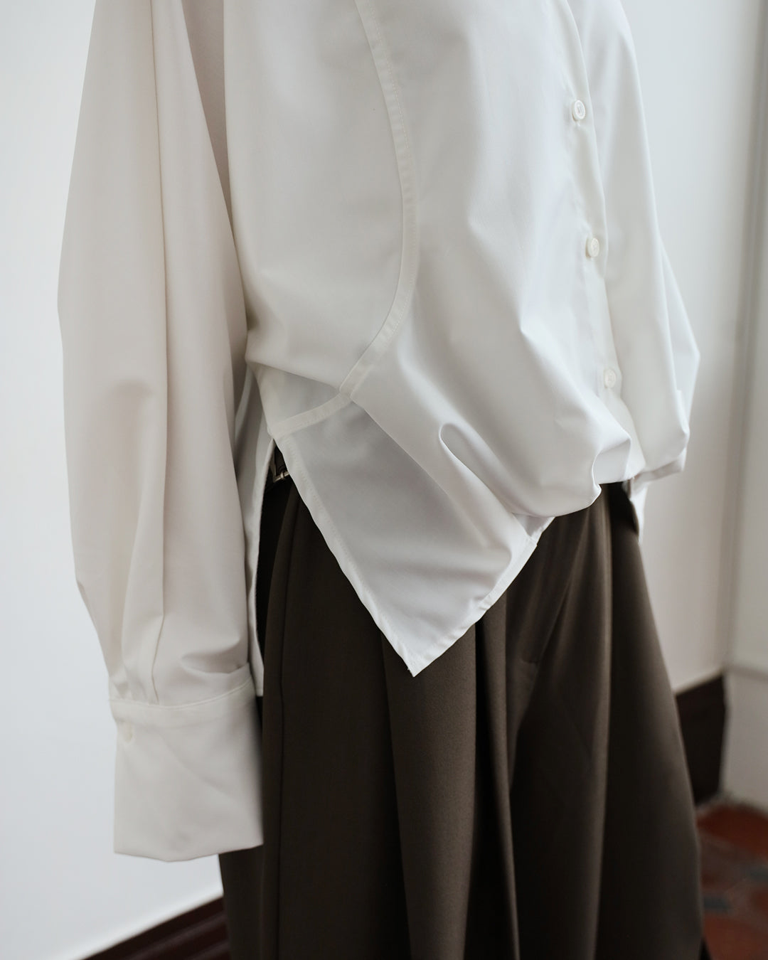 The Mock-Tuck Shirt (3 Colors)