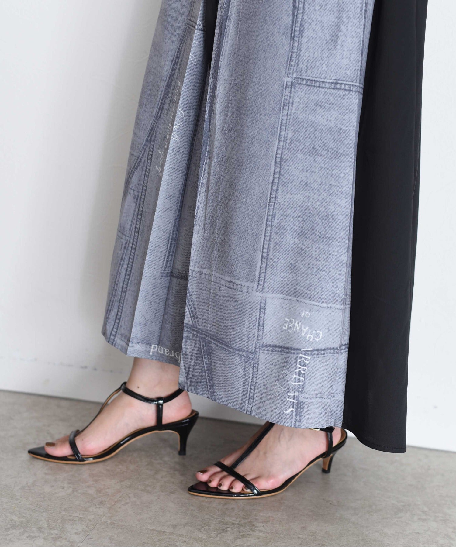 JAPAN BRAND - Fake Print Denim Dress (2 Colors)