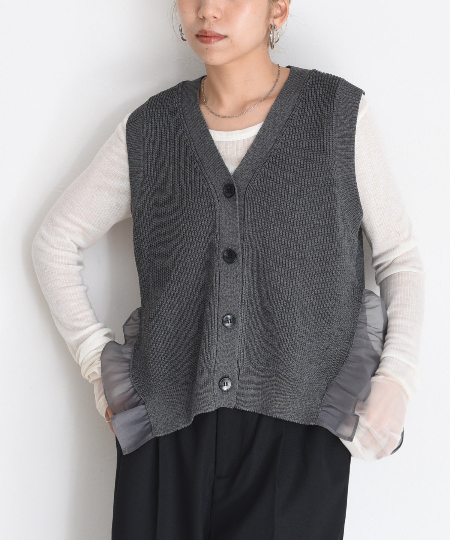 JAPAN BRAND - Metallic Mesh Trim Knitted Vest (3 Colors)