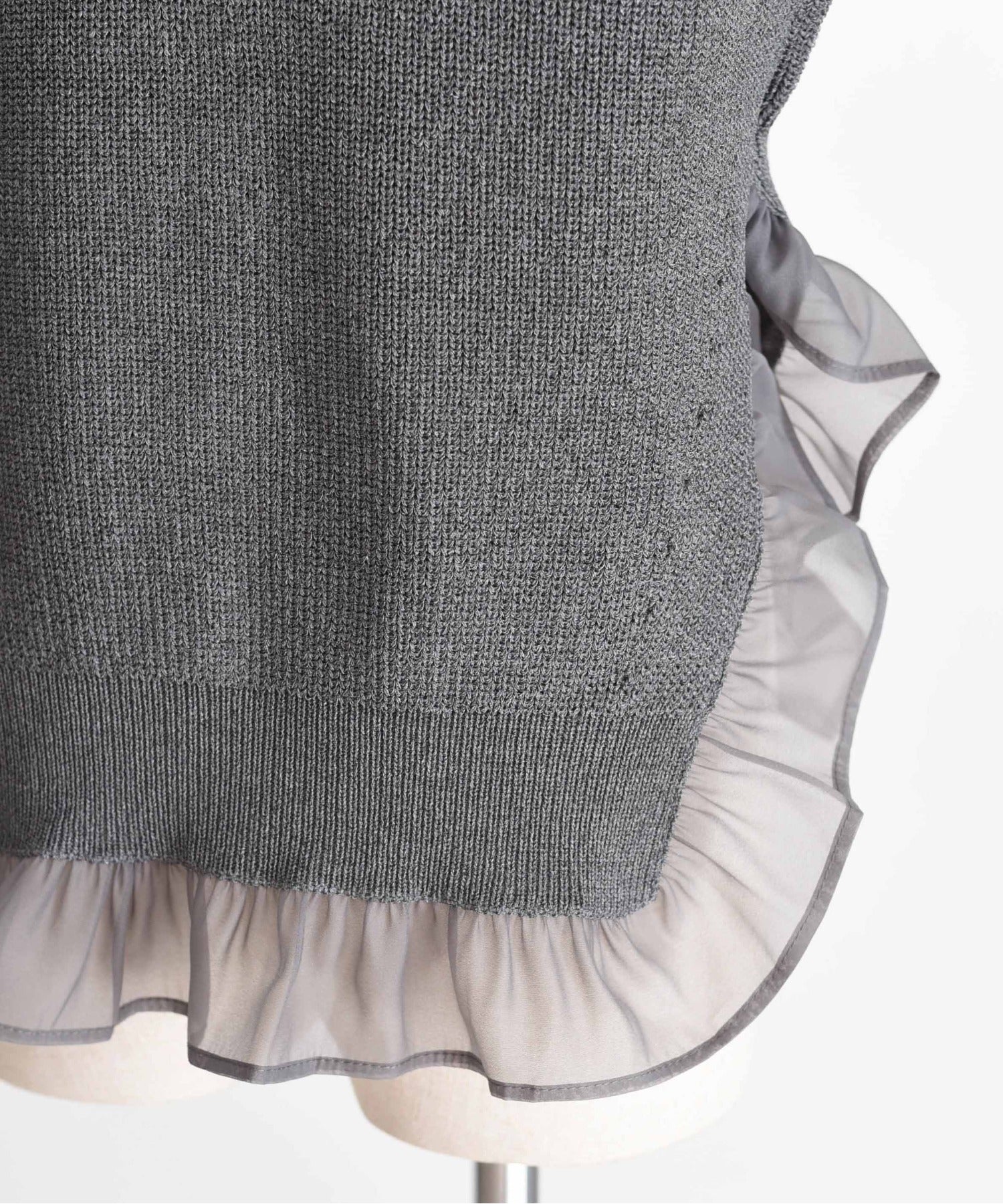 JAPAN BRAND - Metallic Mesh Trim Knitted Vest (3 Colors)