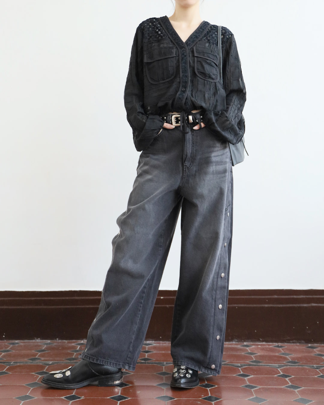 Button Details Jeans (Size S - L)