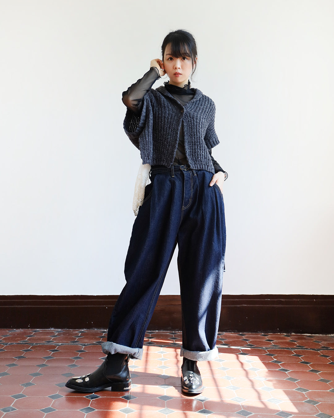 Embroidery Mesh Layer Knitted Outer (2 color)