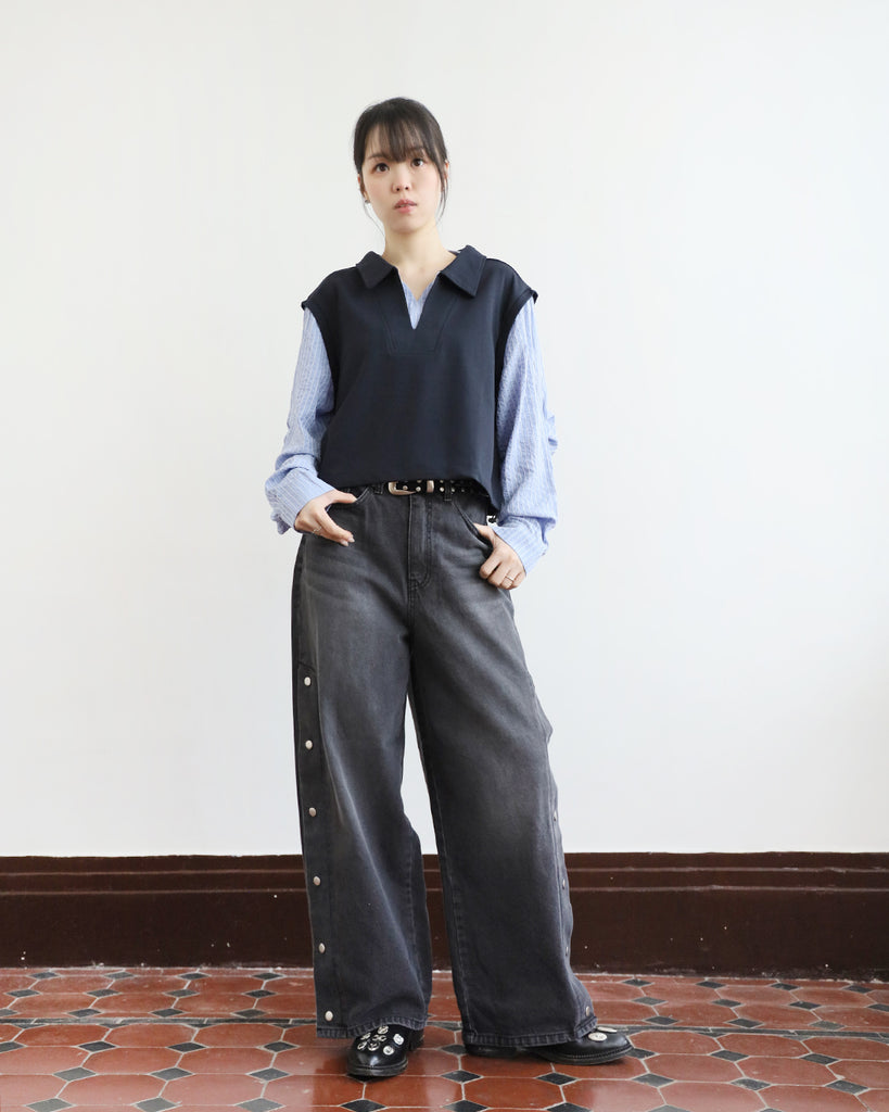 Button Details Jeans (Size S - L)
