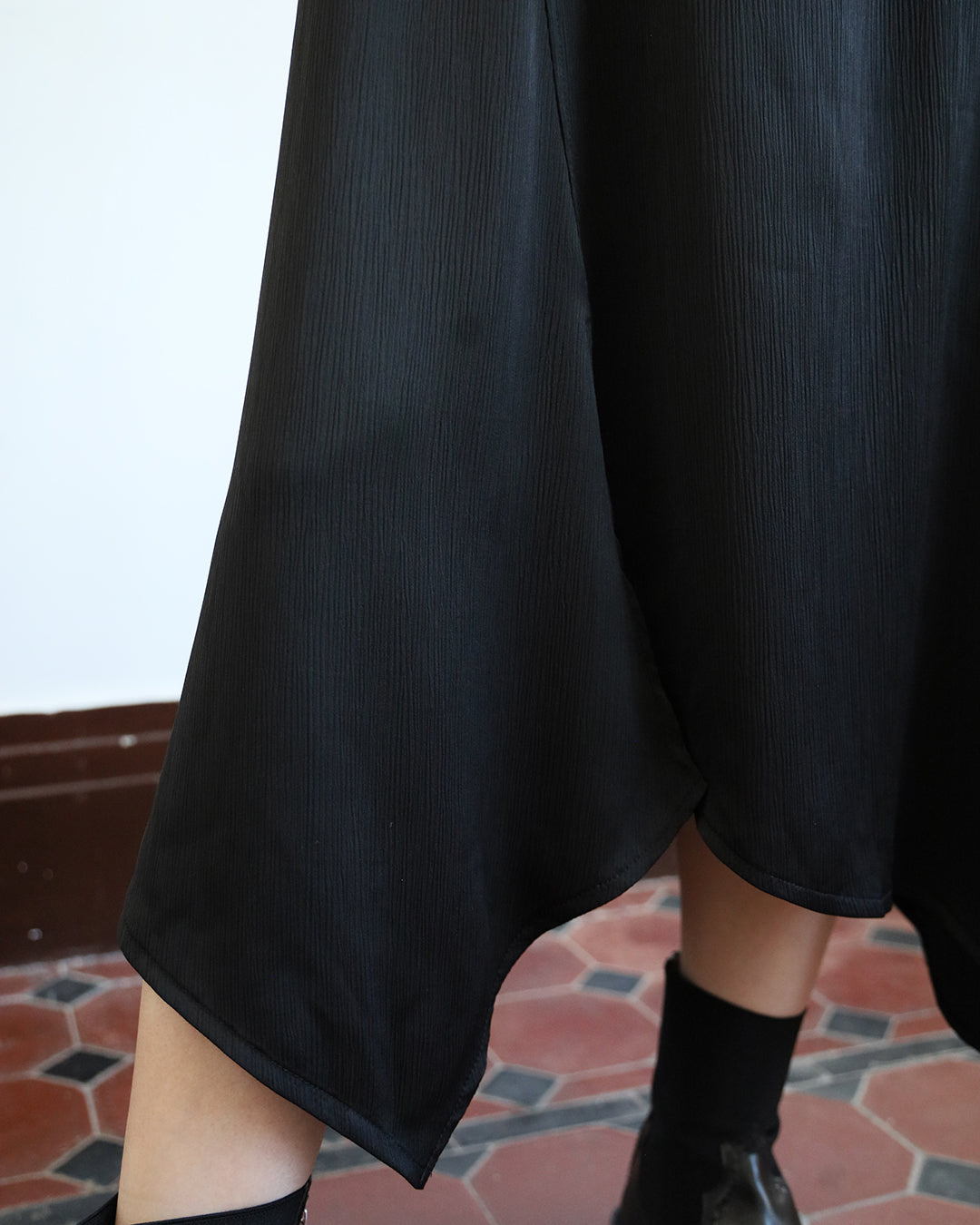 Asymmetric Cami Dress (2 color)