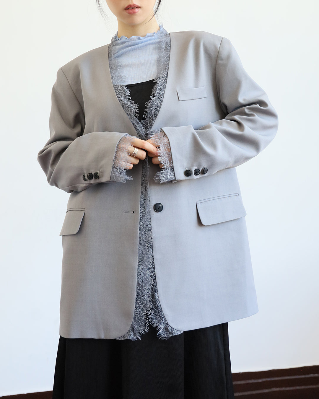 Lace Trimmed Blazer (3 color)