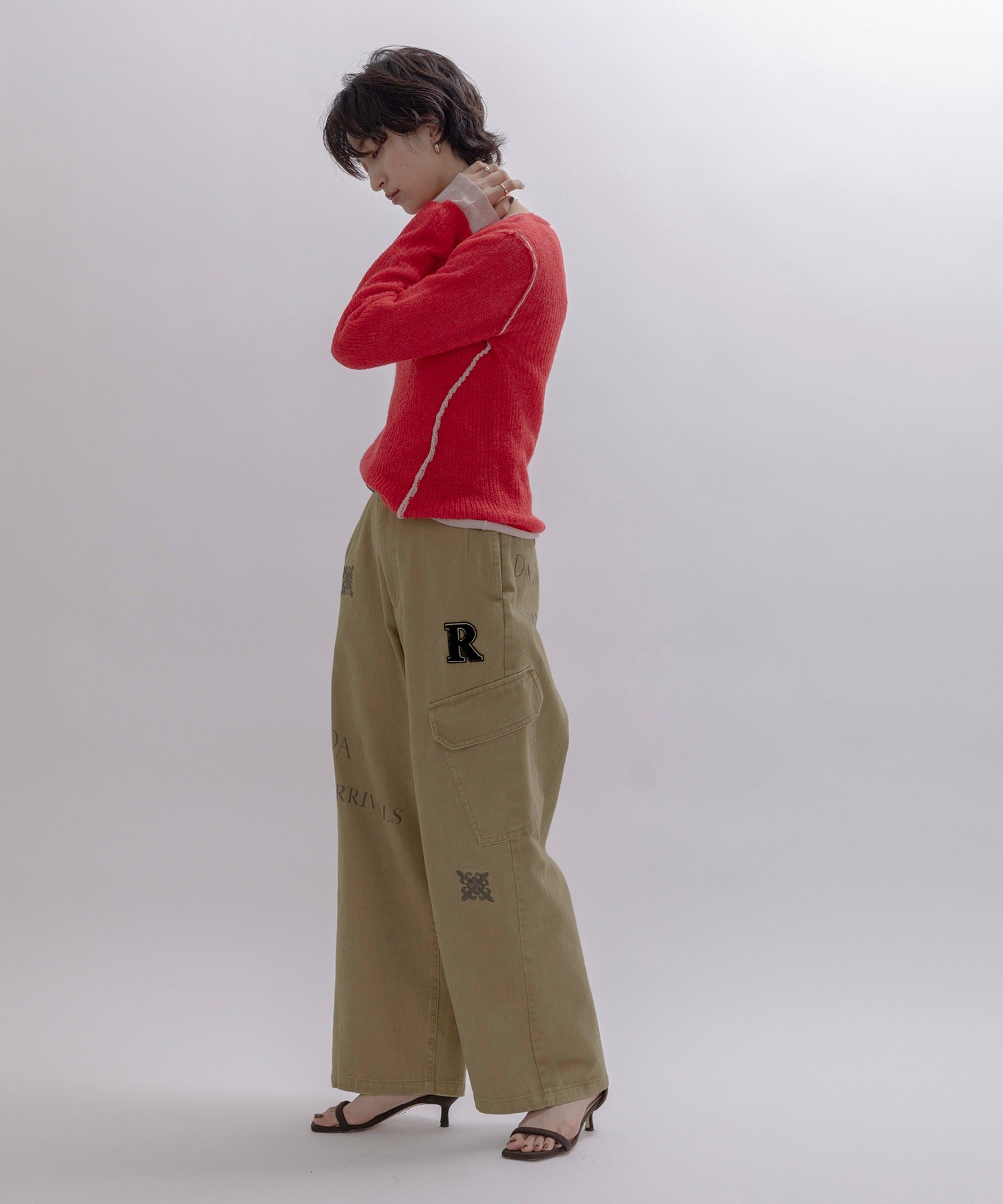 Embroidery Cargo Pants (3 Colors)