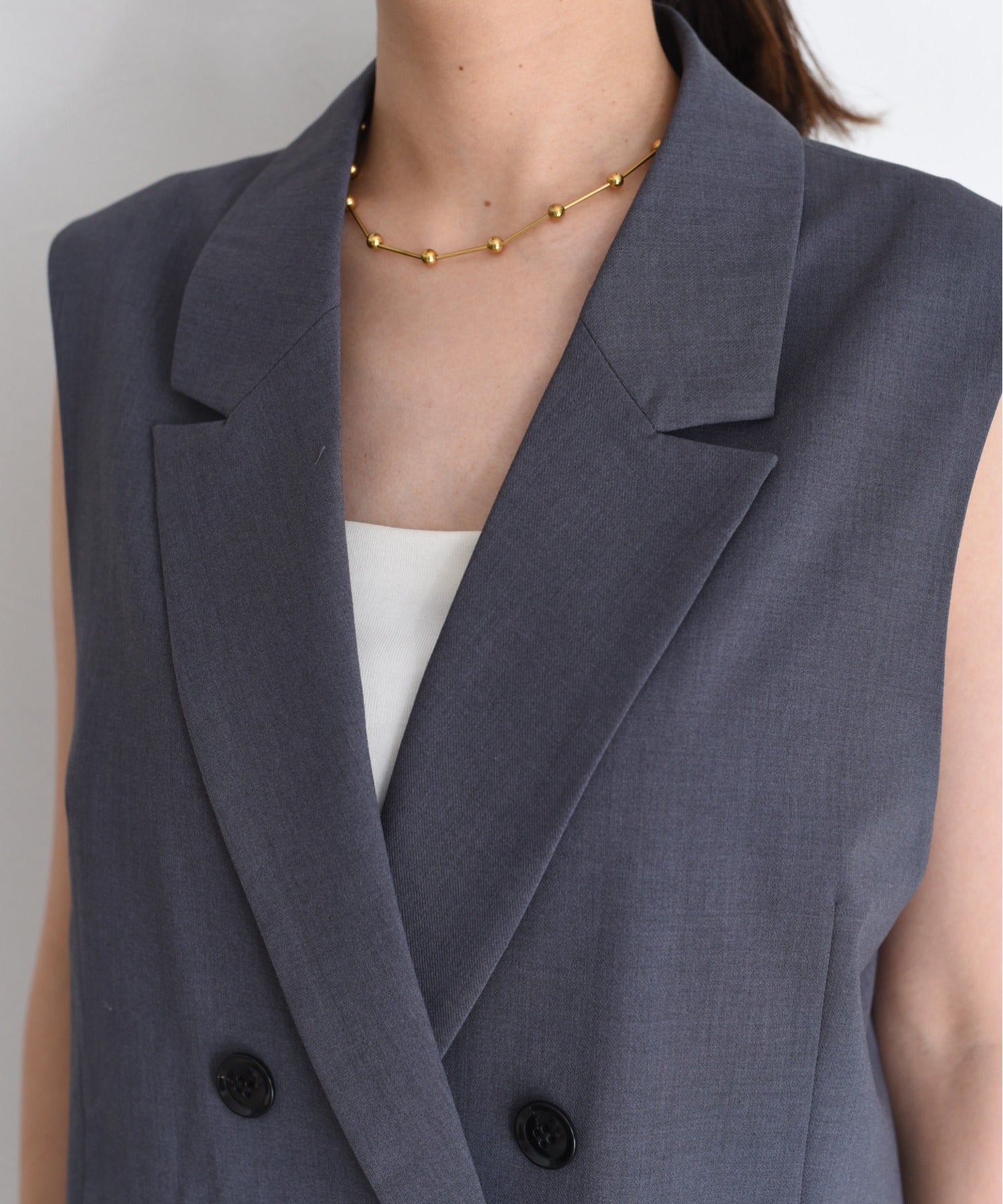 Embroidery Lace Layer Suit Vest (3 Colors)