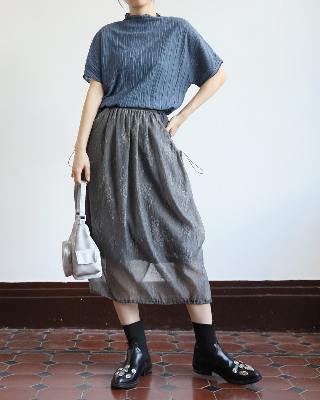 Floral Mesh Skirt  (2 color)