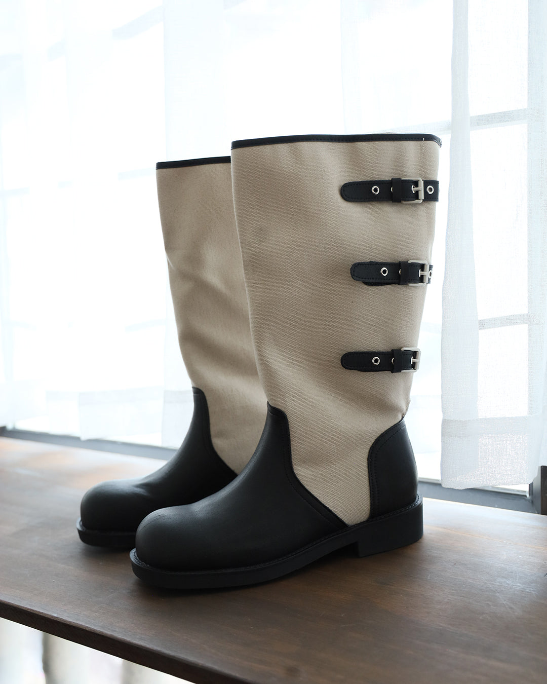 Buckets Leather Boots (2 Colors | Size 36 - 40)