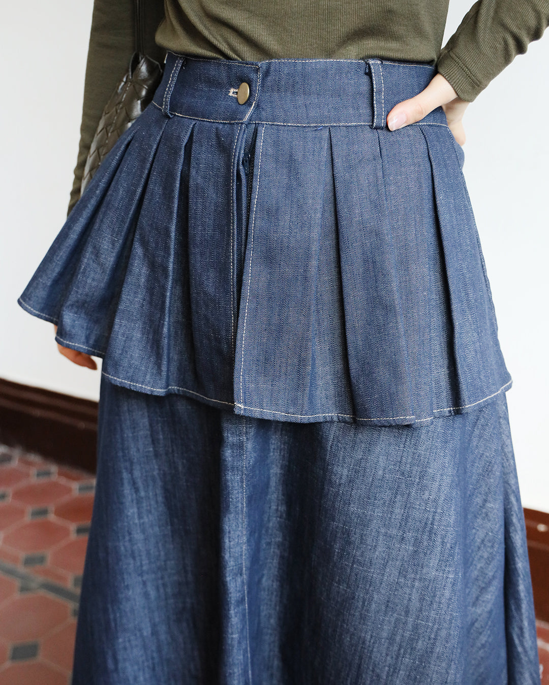 Pleated Layer Denim Skirt (2 color)