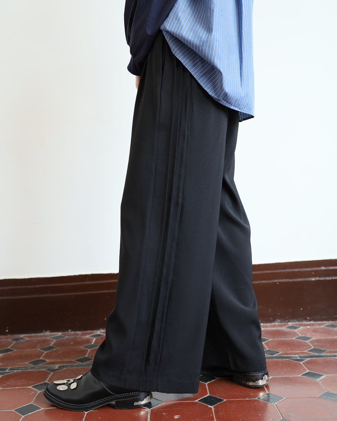Side Pleated Pants (2 Colors)
