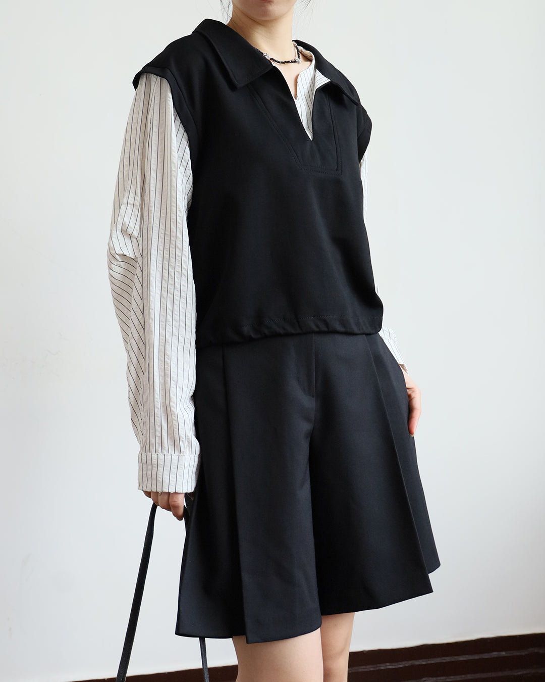 Side Pleated Mid-Length Skort (2 Colors)