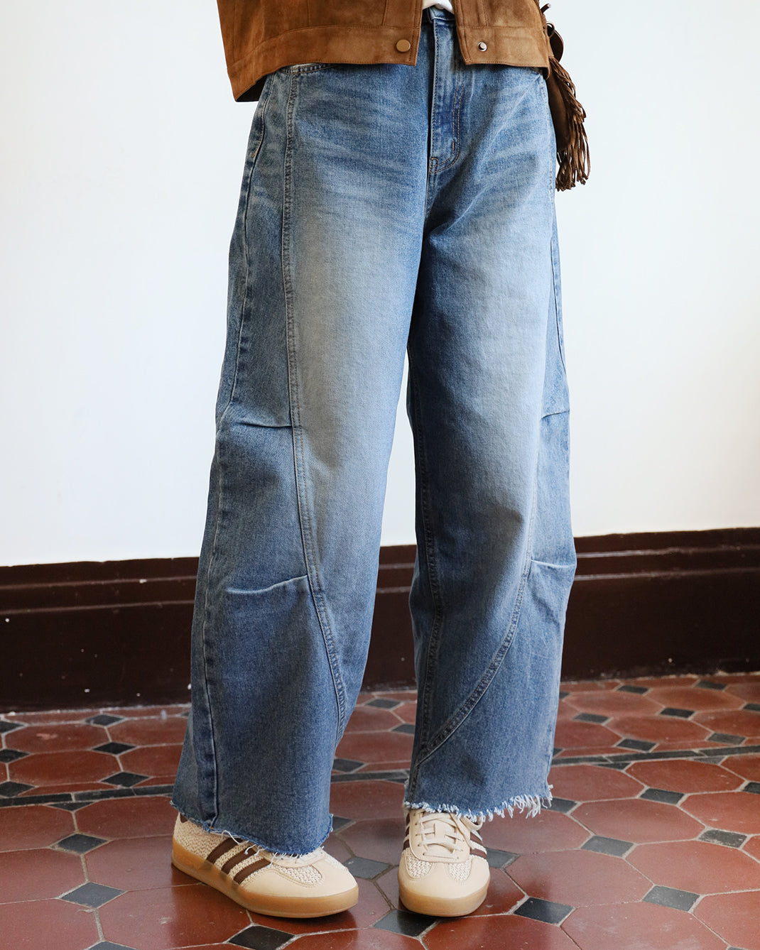Structured Barrel Jeans (Size S-XL)