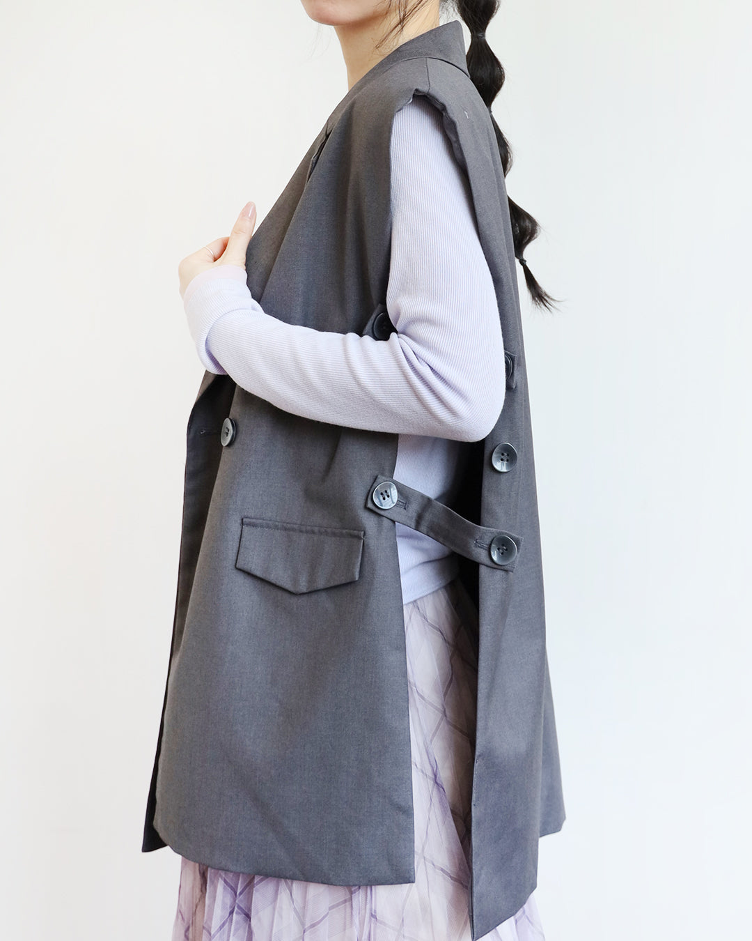 Side Buckle Vest (2 colors)