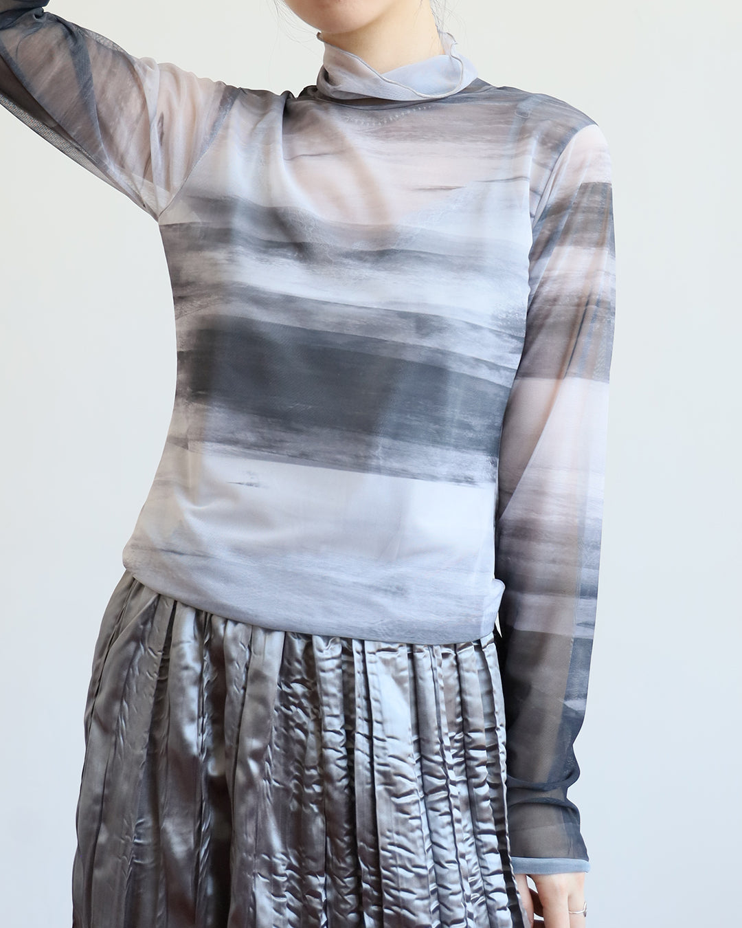 Pattern Mesh Top (2 Colors)