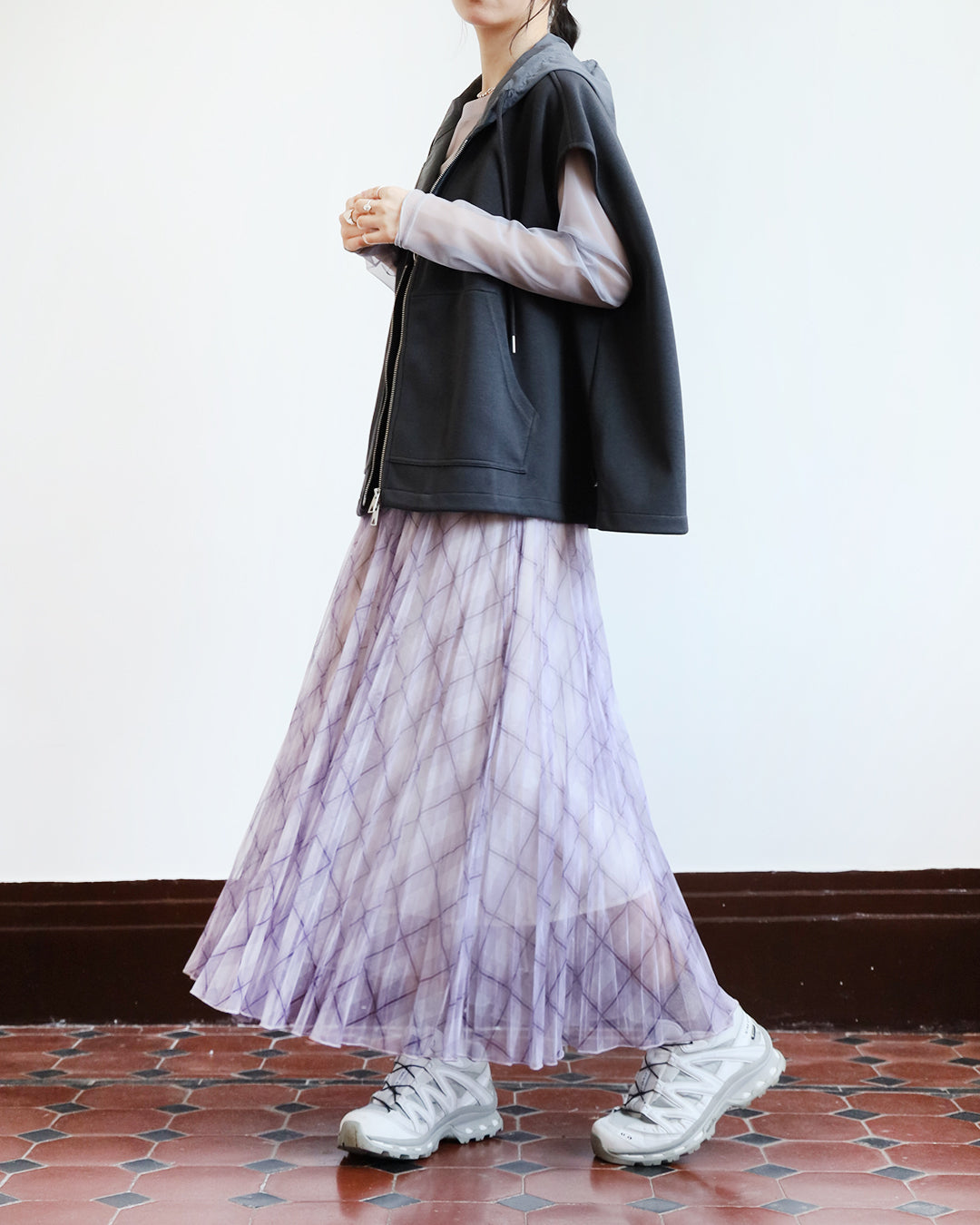 Mix Fabric Hooded Vest (3 Colors)