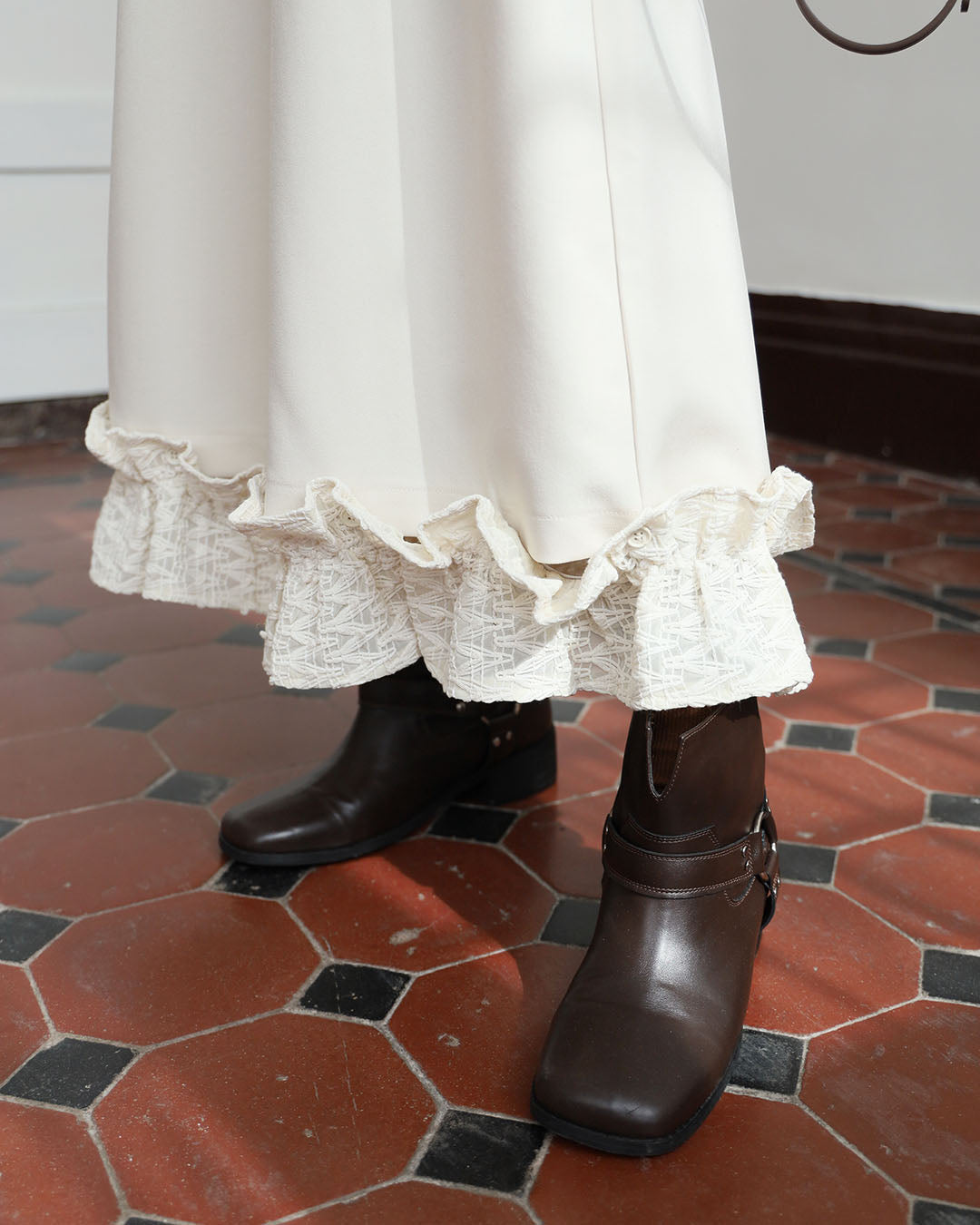 Removable Ruffle Trimmed Culottes