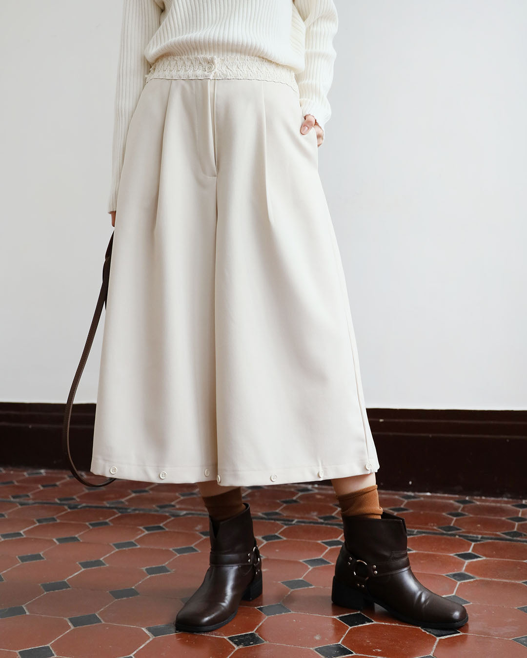 Removable Ruffle Trimmed Culottes