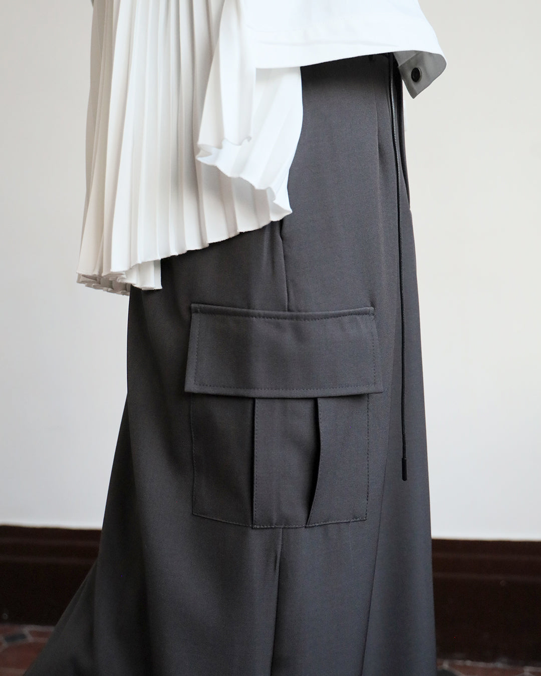 Side Pockets Skirt (3 Color)