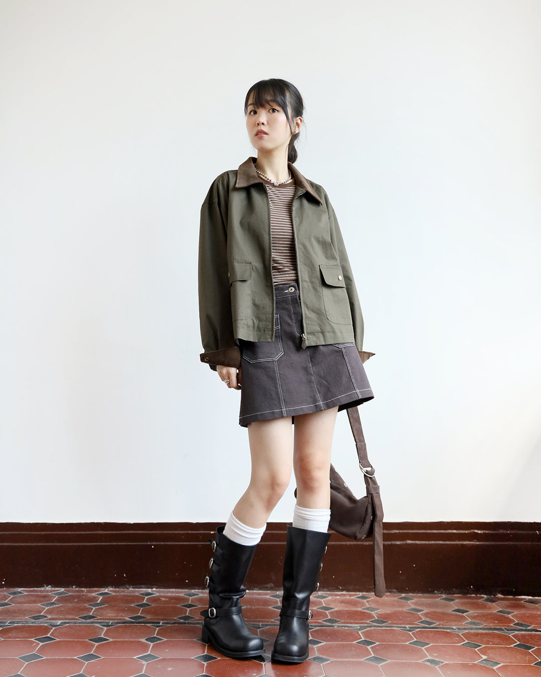 Contrast Stitch Layered Shorts (Size L)