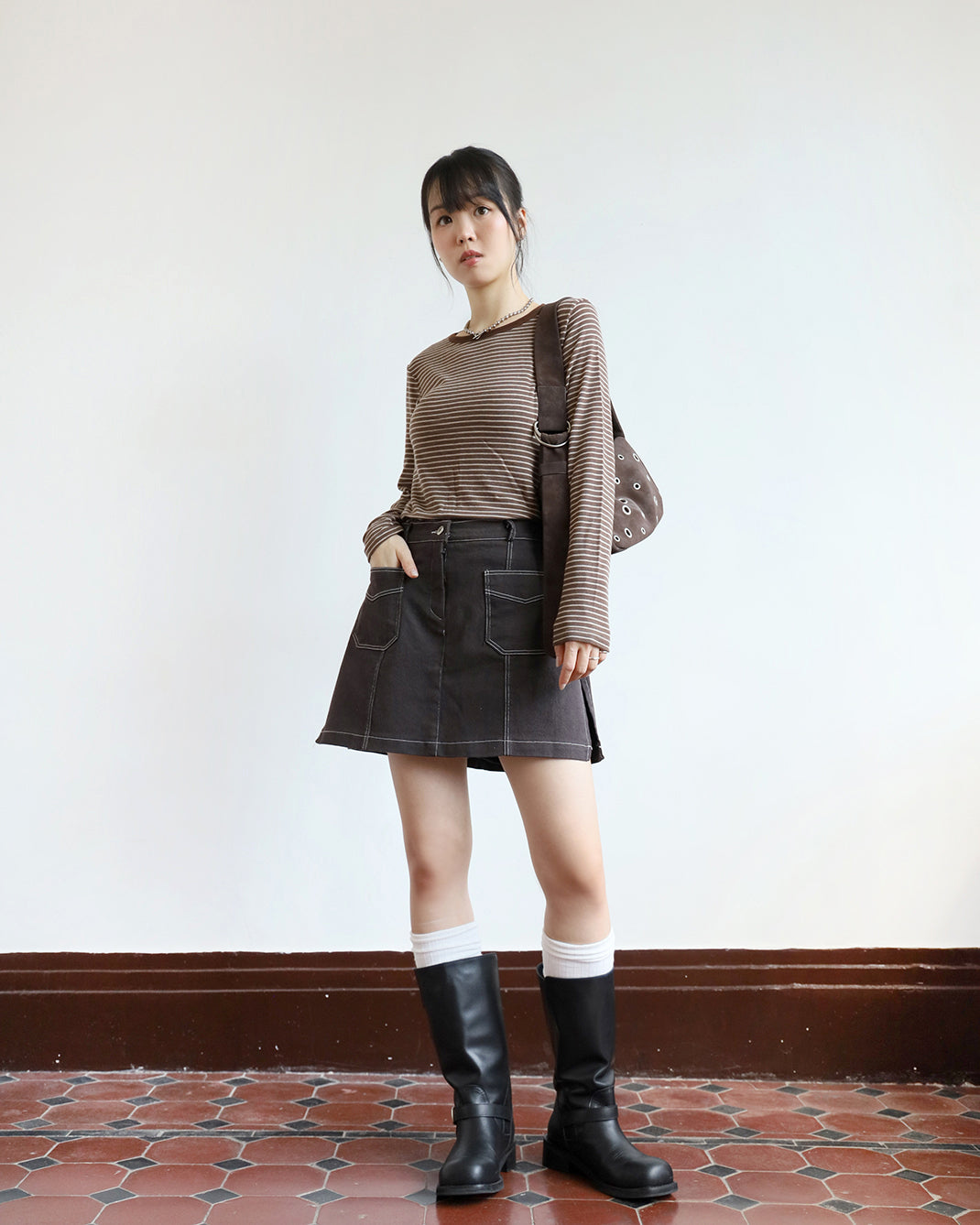 Contrast Stitch Layered Shorts (Size L)