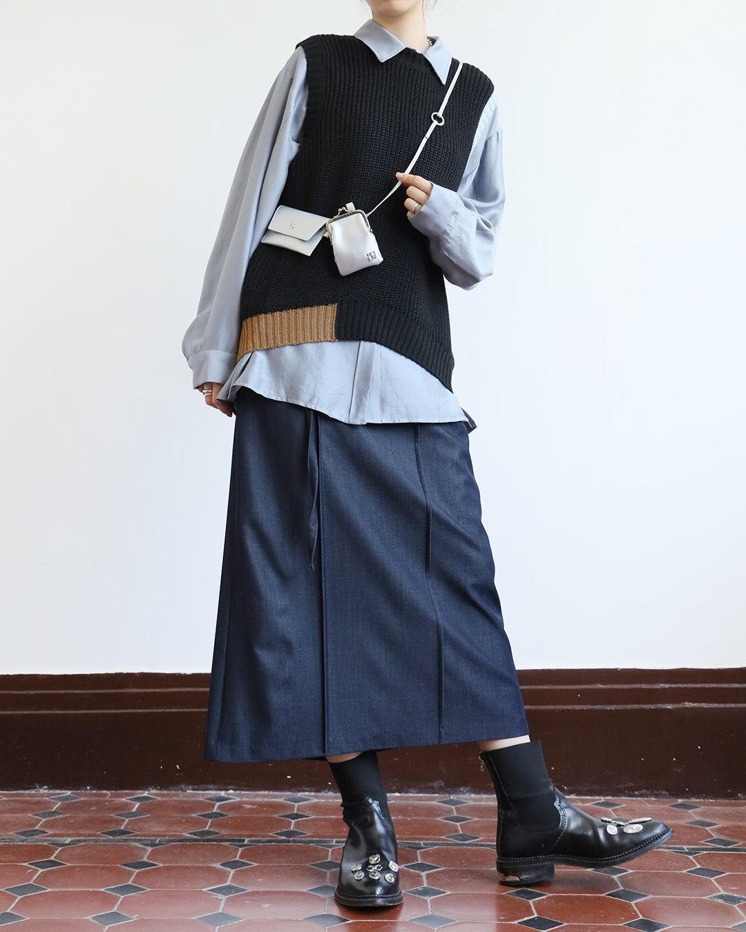 Faux Leather Waist Bag (2 color)