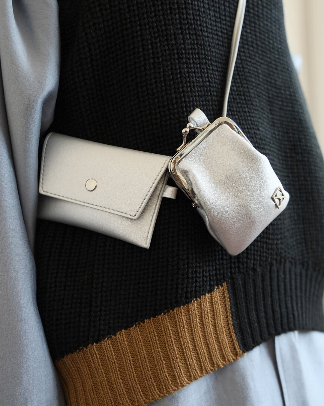 Faux Leather Waist Bag (2 color)