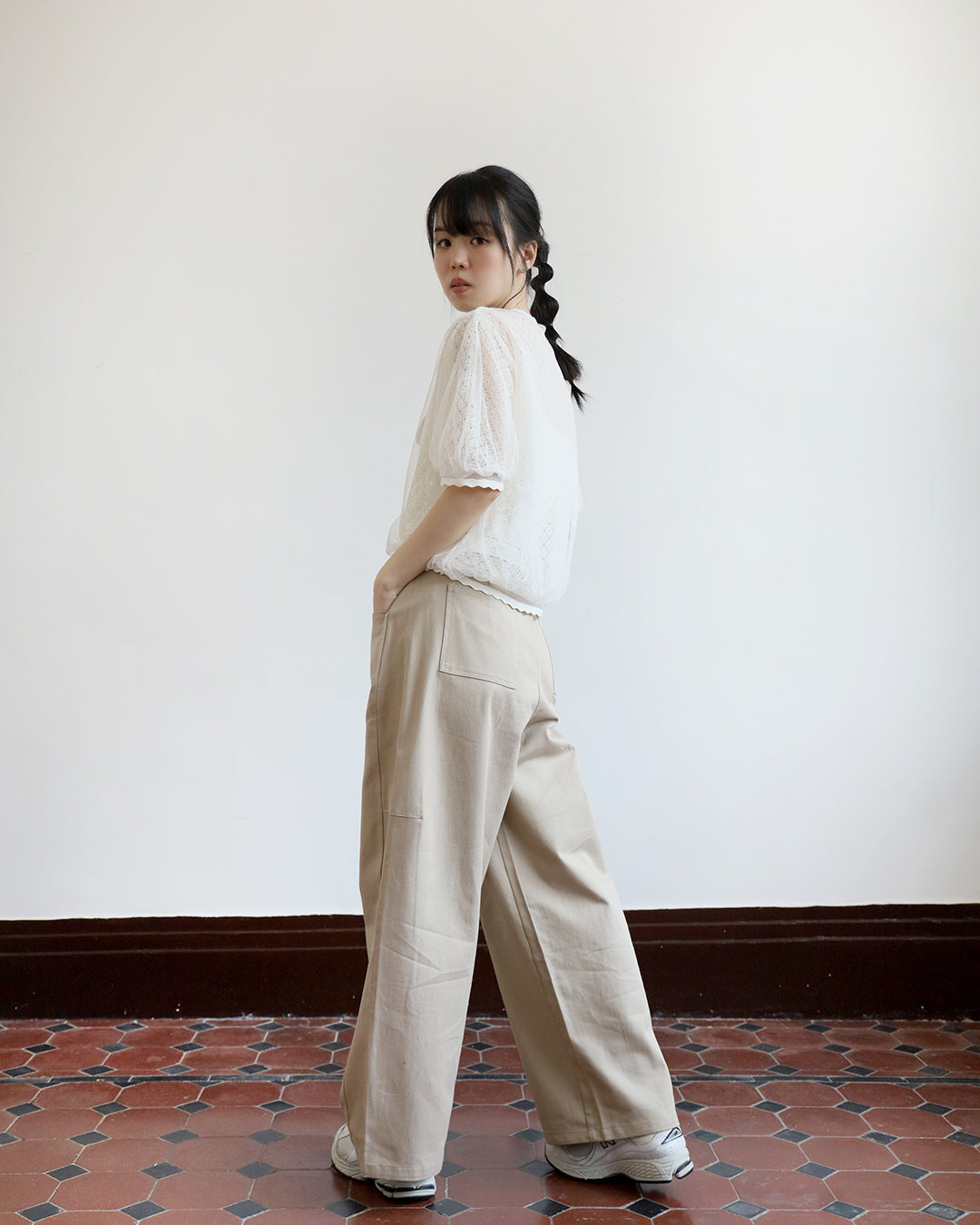 Barrel Leg Pants (2 color | Size M-L)