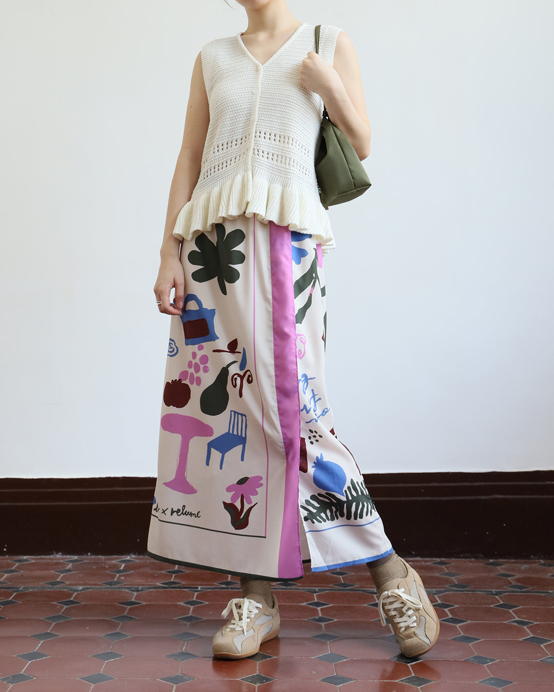 Ruffle Hem Knitted Vest