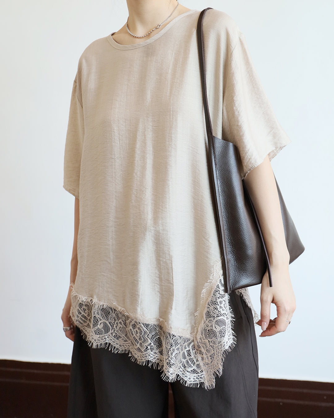 Lace Hem Tee (4 Colors)