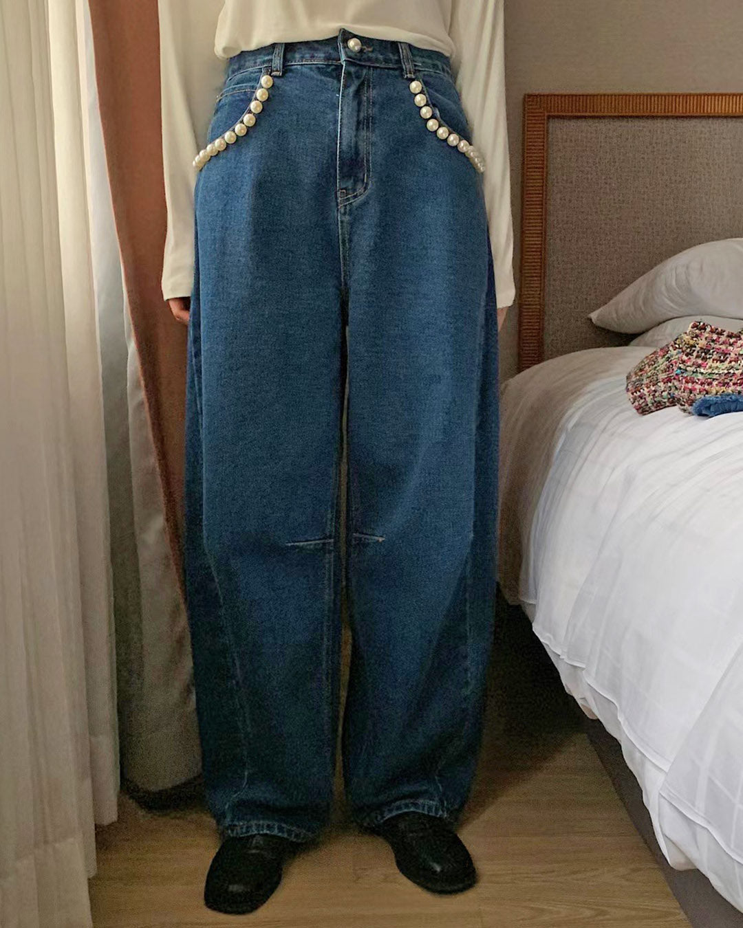Pearl Embellished Pocket Jeans (Size S-L)