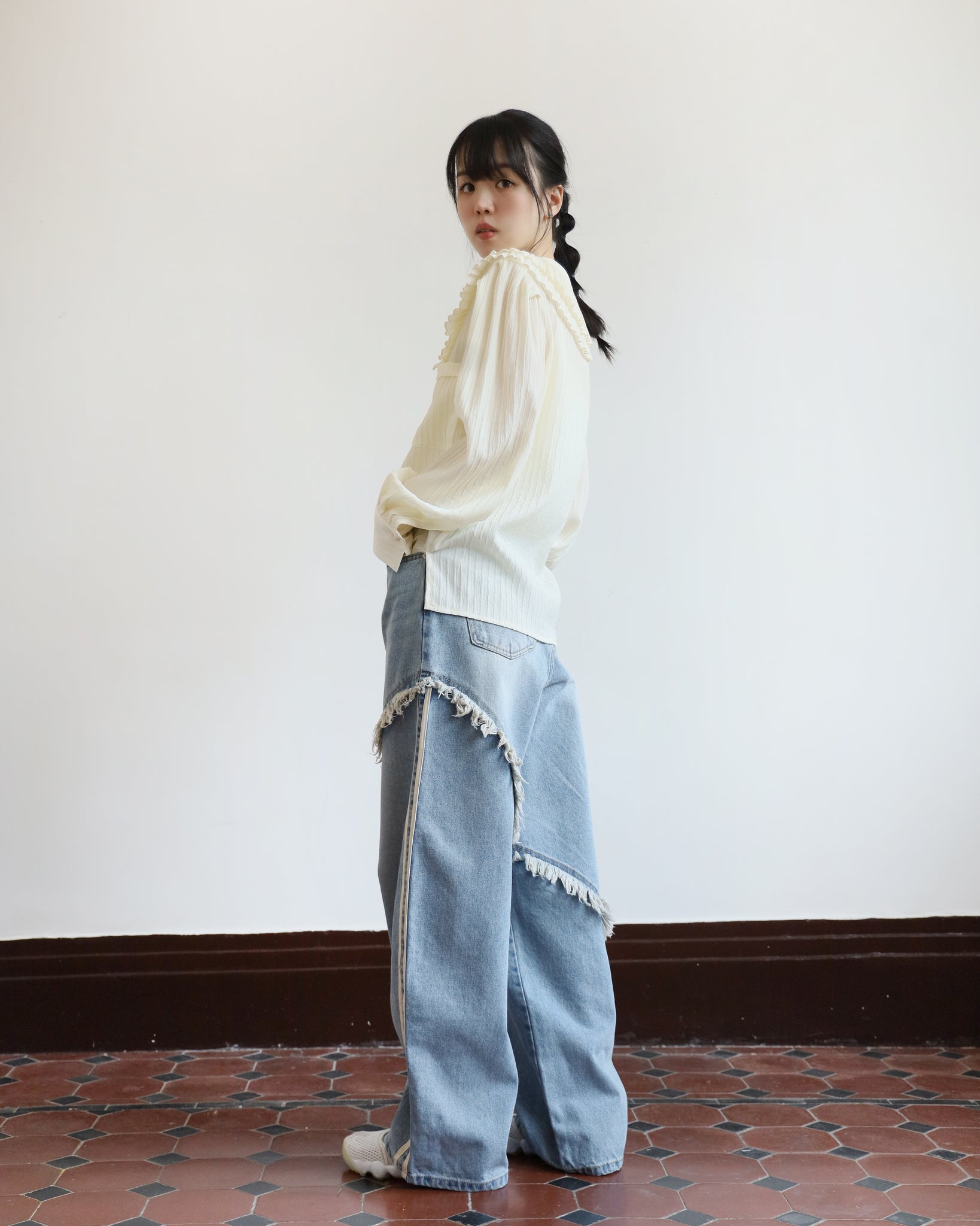 Pleated Layer Collar Blouse