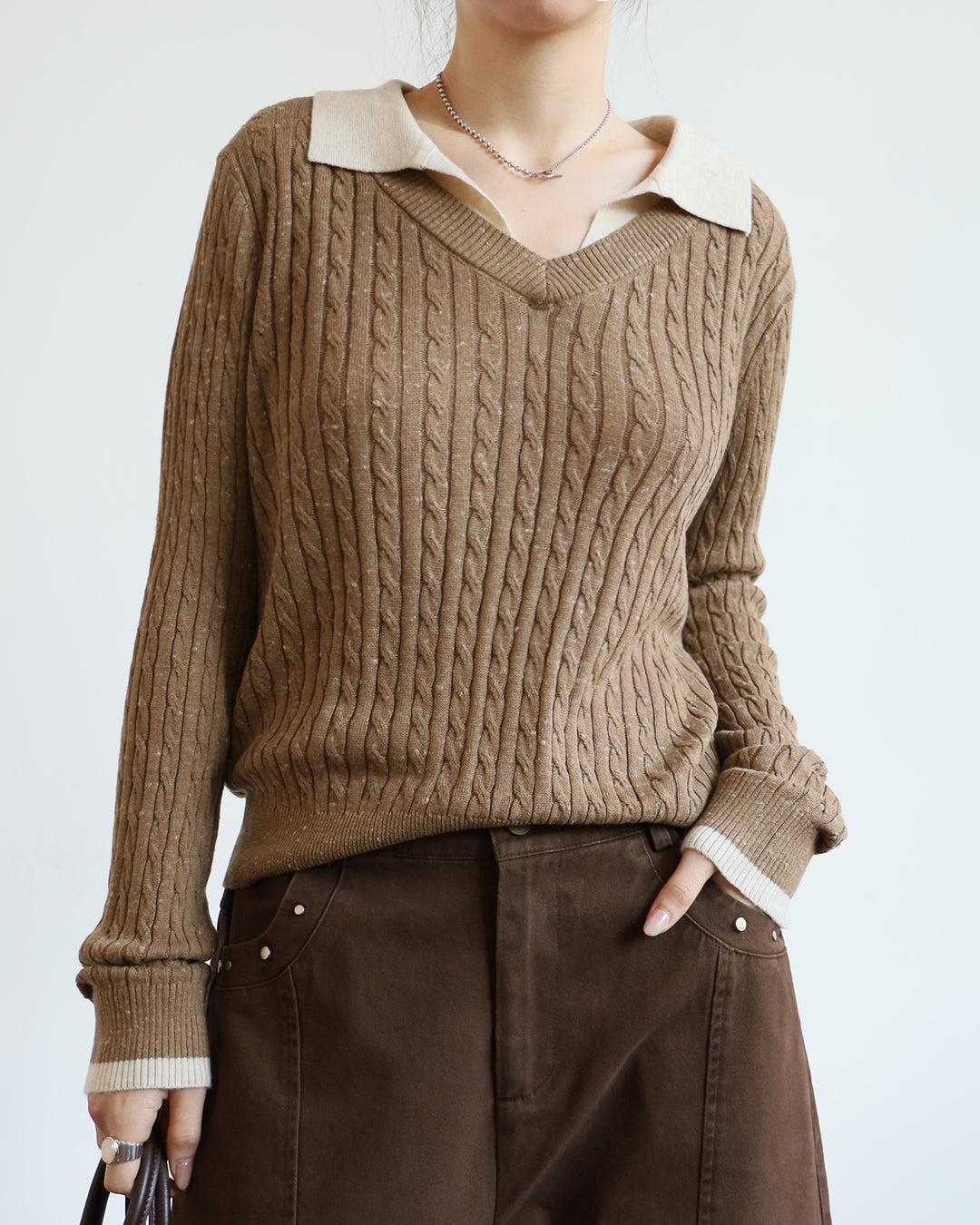 Contrast Collar Knitted Polo Shirt (2 Colors)
