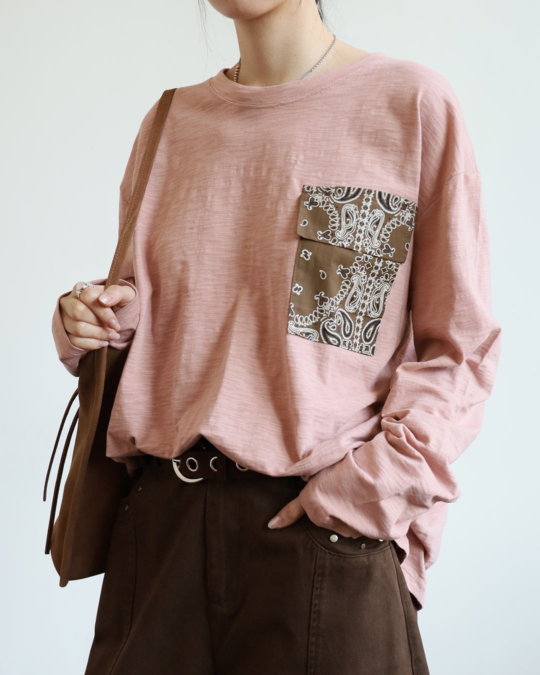 Paisley Pattern Pocket Tee (2 Colors)