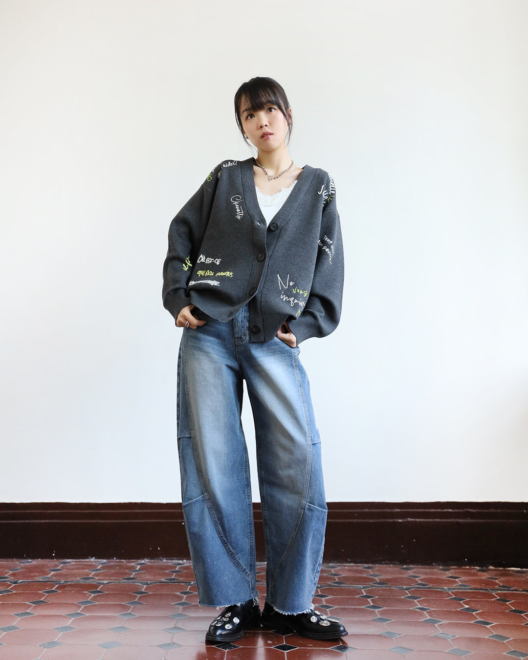 Structured Barrel Jeans (Size S-XL)