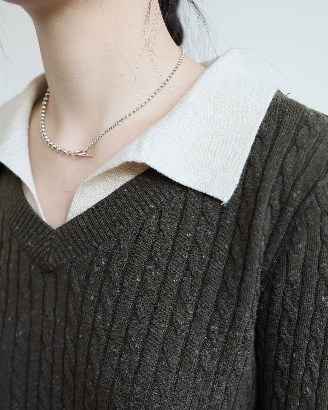 Contrast Collar Knitted Polo Shirt (2 Colors)