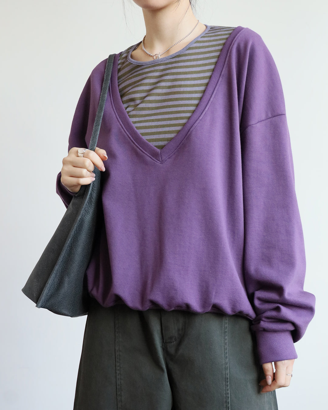 V-Neck Sweatshirt (2 Colors)