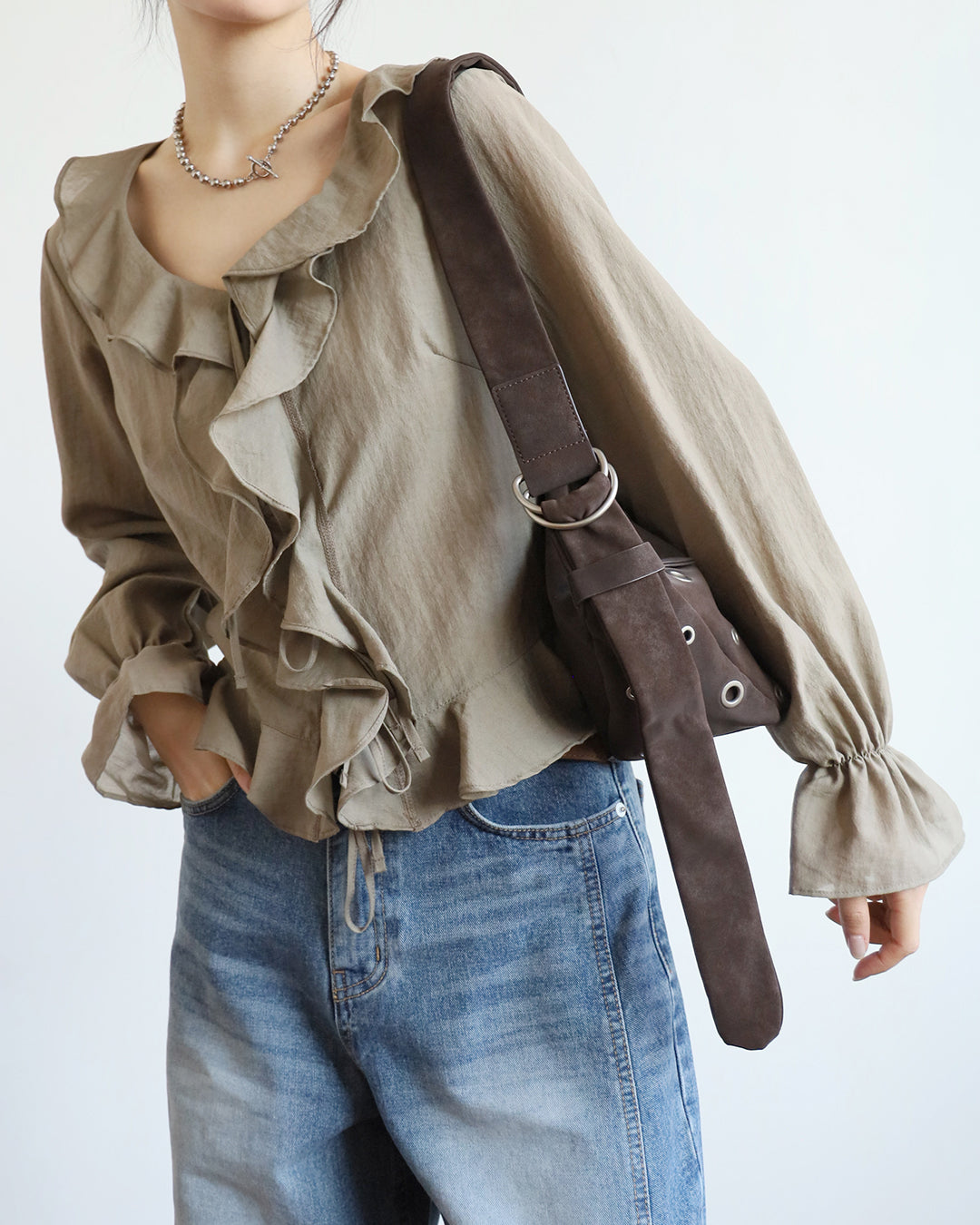 Ruffle Trimmed Top (2 color)