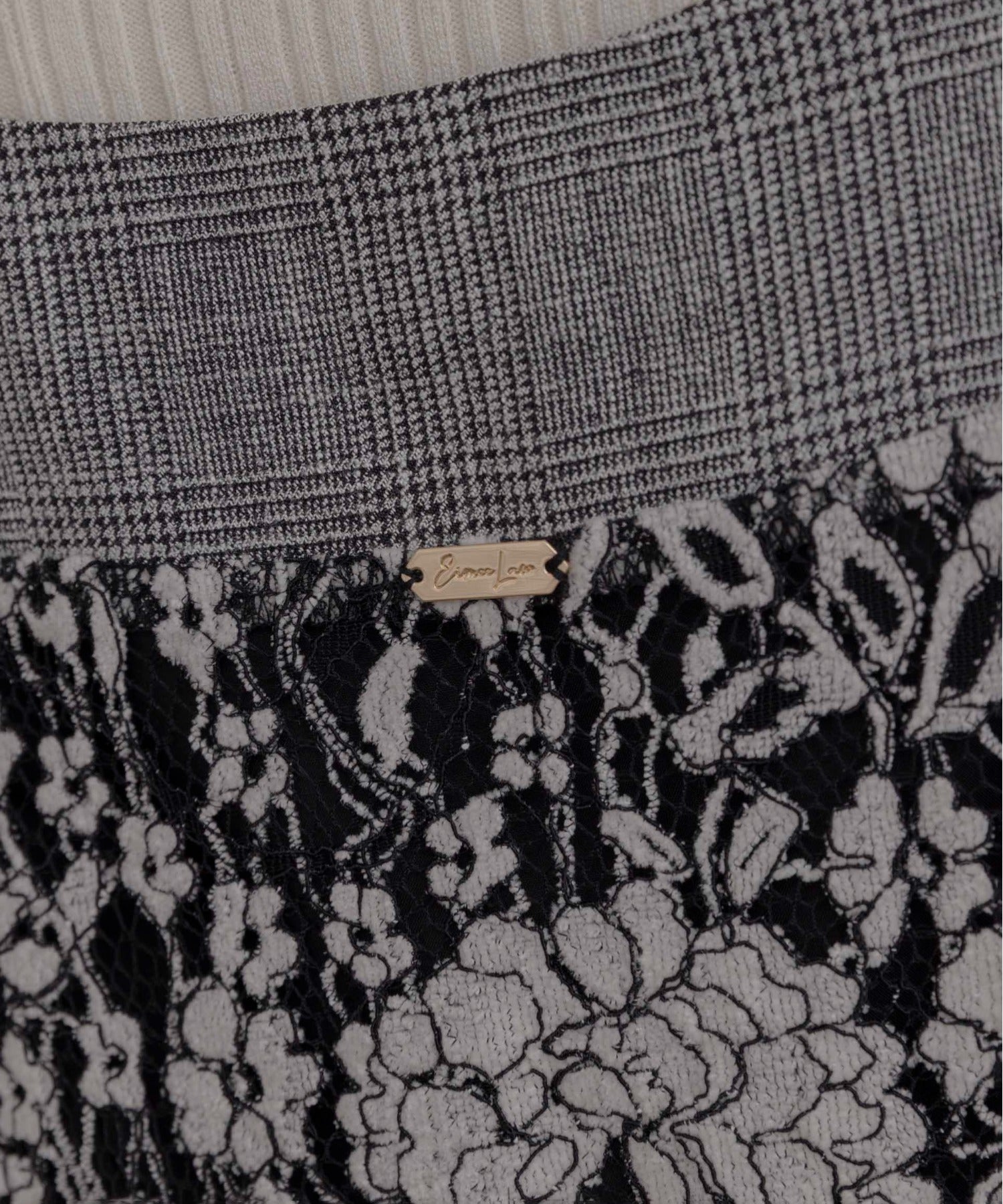 Japan Brand - Mix Fabric Lace Peplum Hem Vest