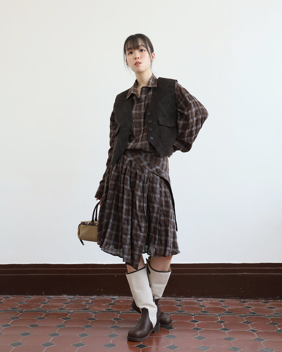 Crinkle Fabric Plaid Skirt
