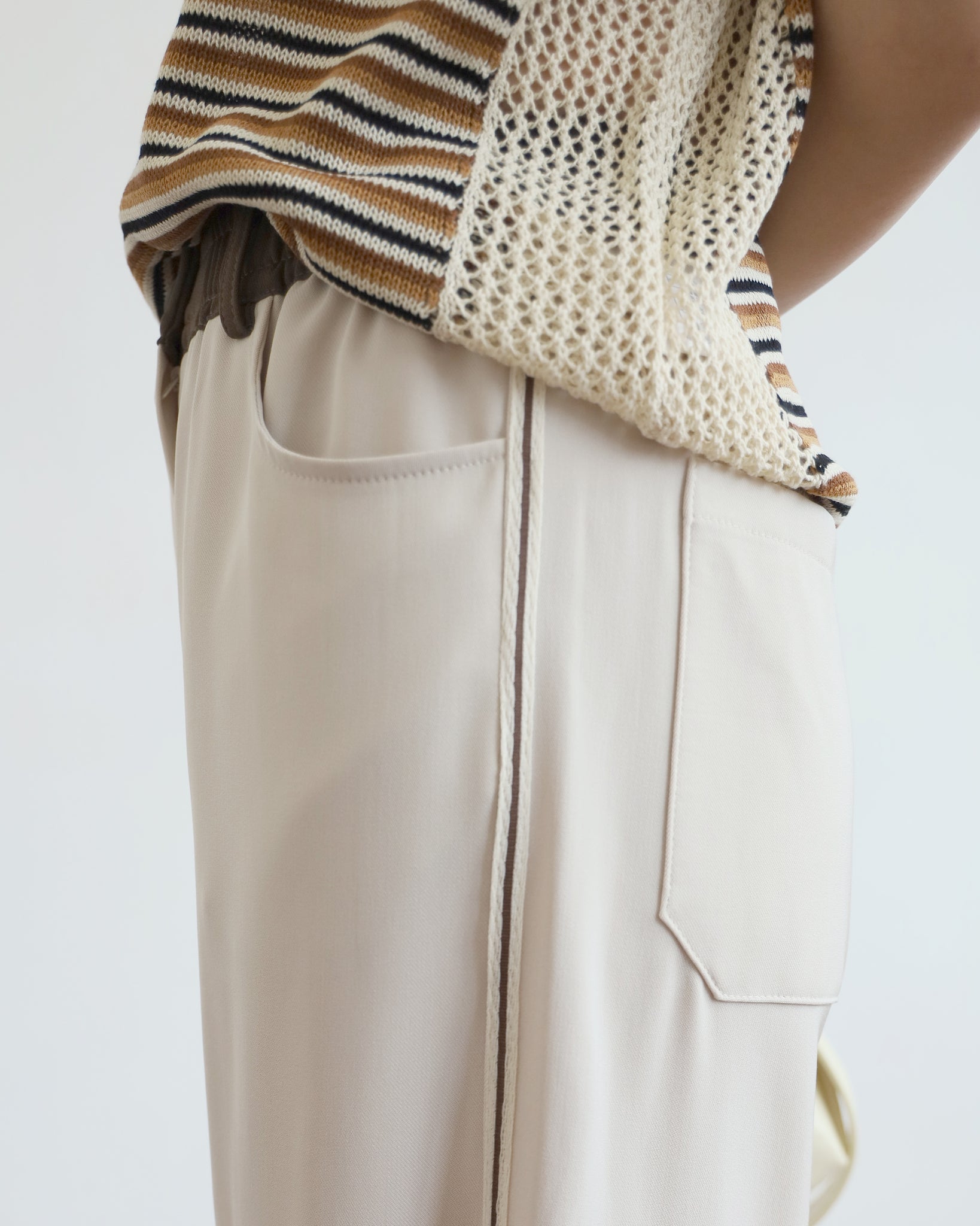 Mix Fabric Striped Vest (2 color)