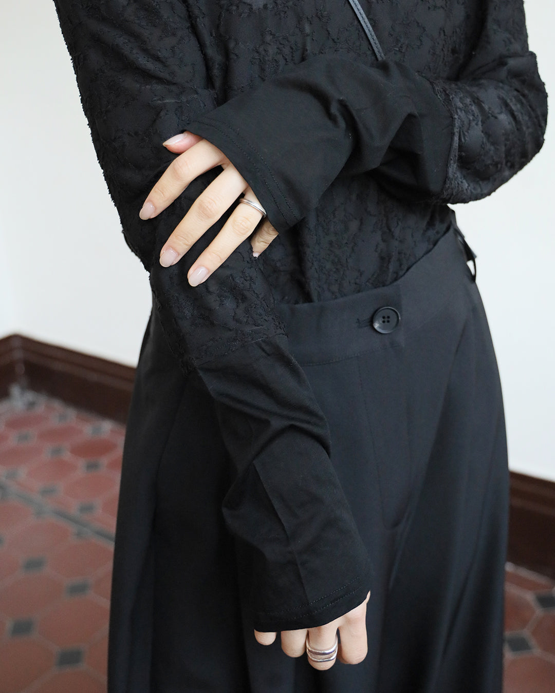 Texture Fabric Mesh Cuff Top