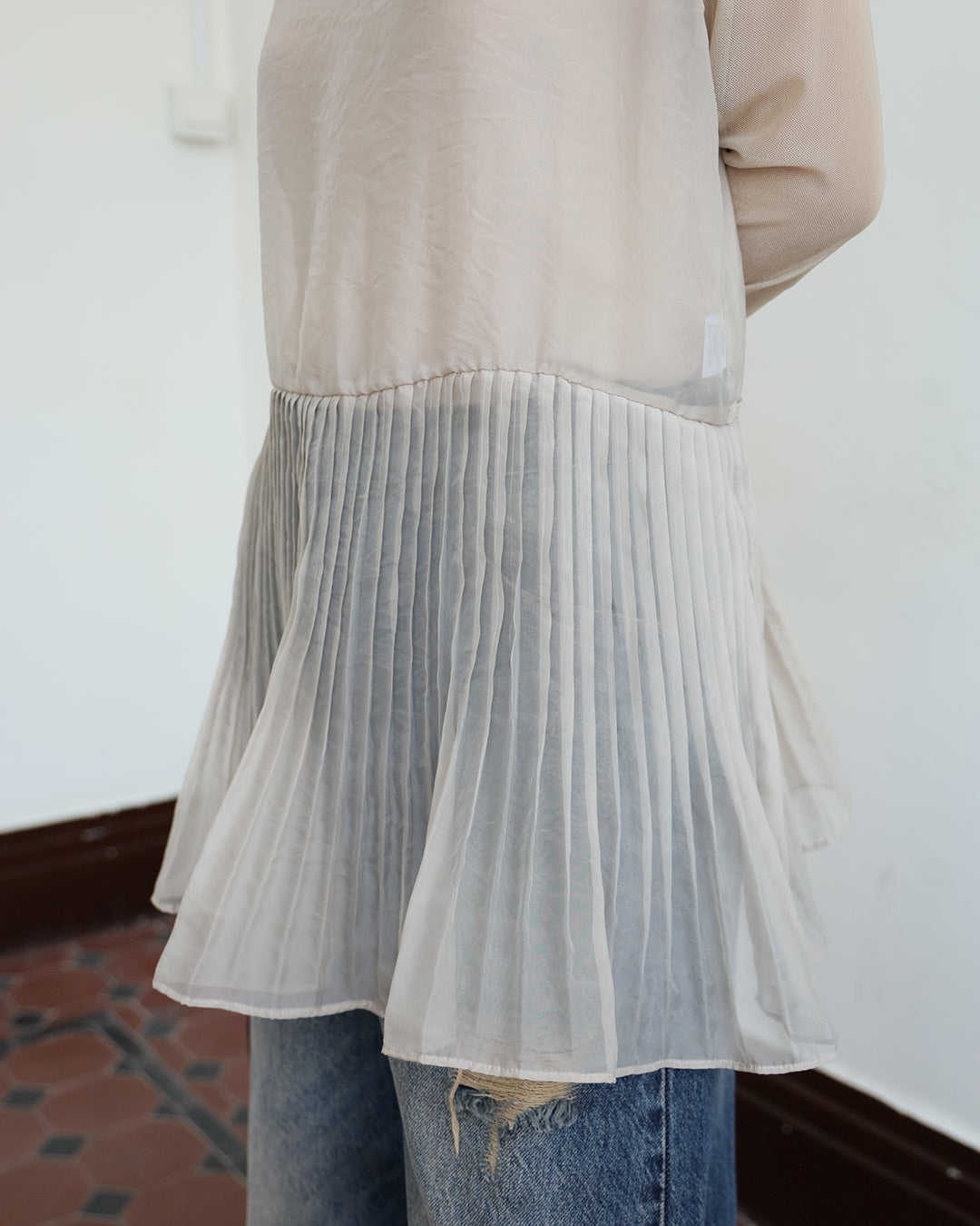 Sheer Pleated Hem Vest (3 Colors)