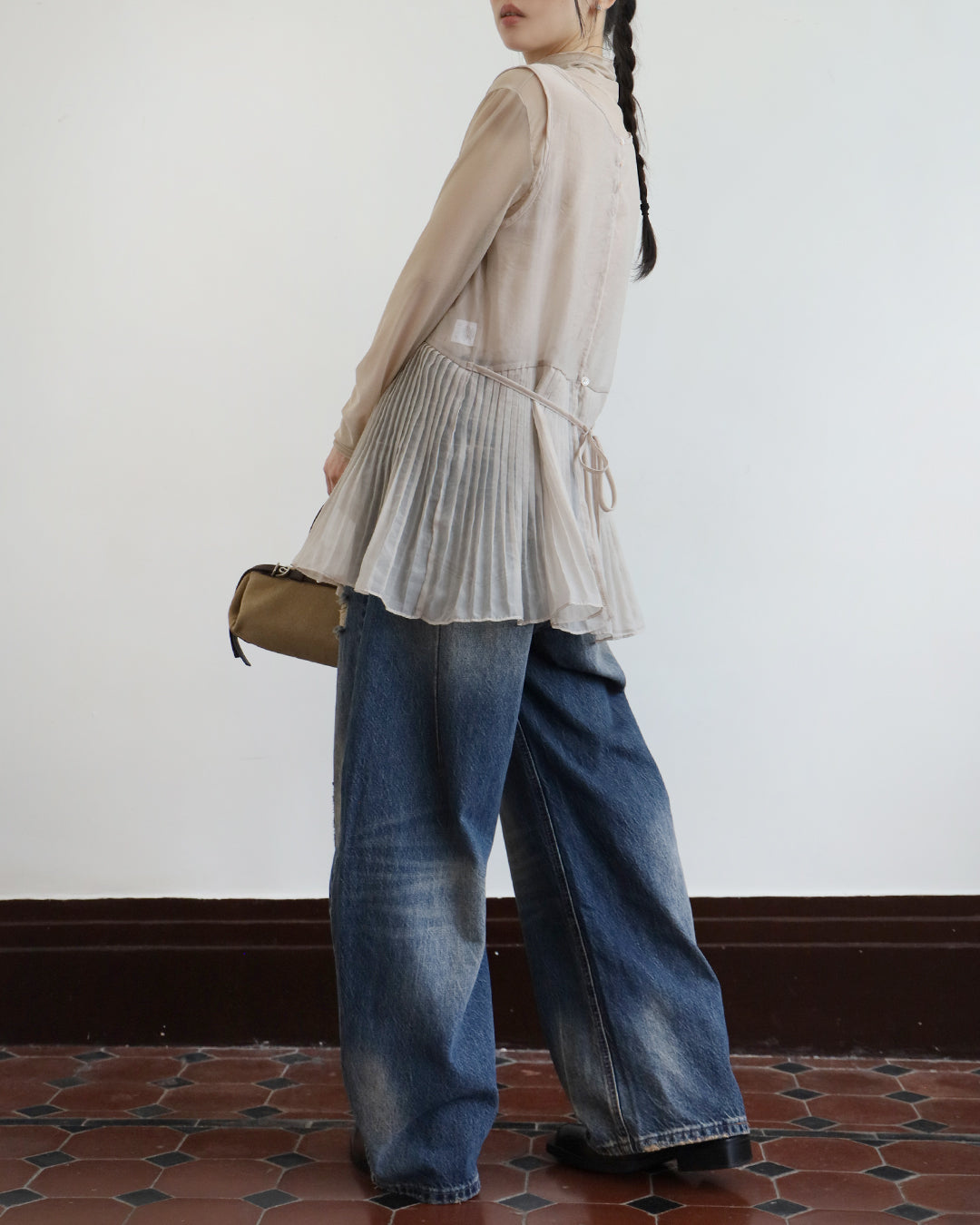 Sheer Pleated Hem Vest (3 Colors)