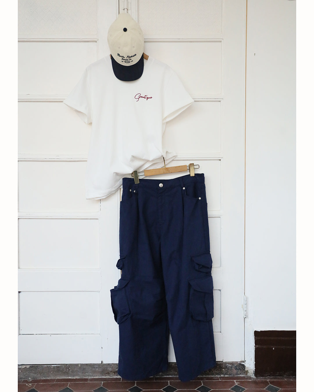 Embroidery Tee (3-color)