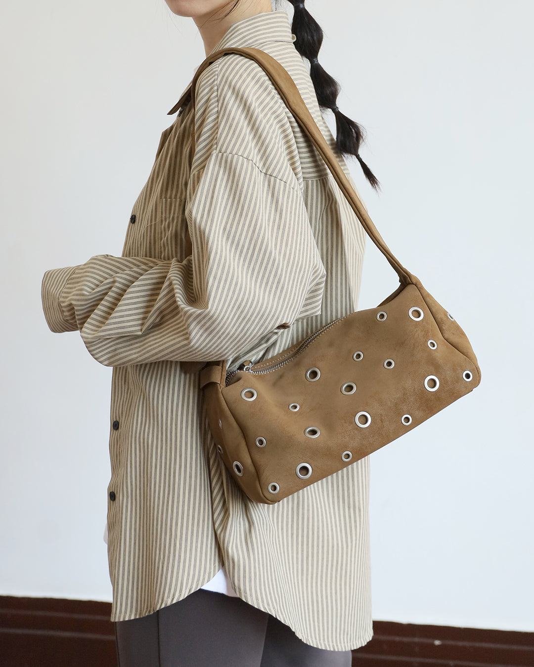 Faux Suede Eyelet Bag (3 color)