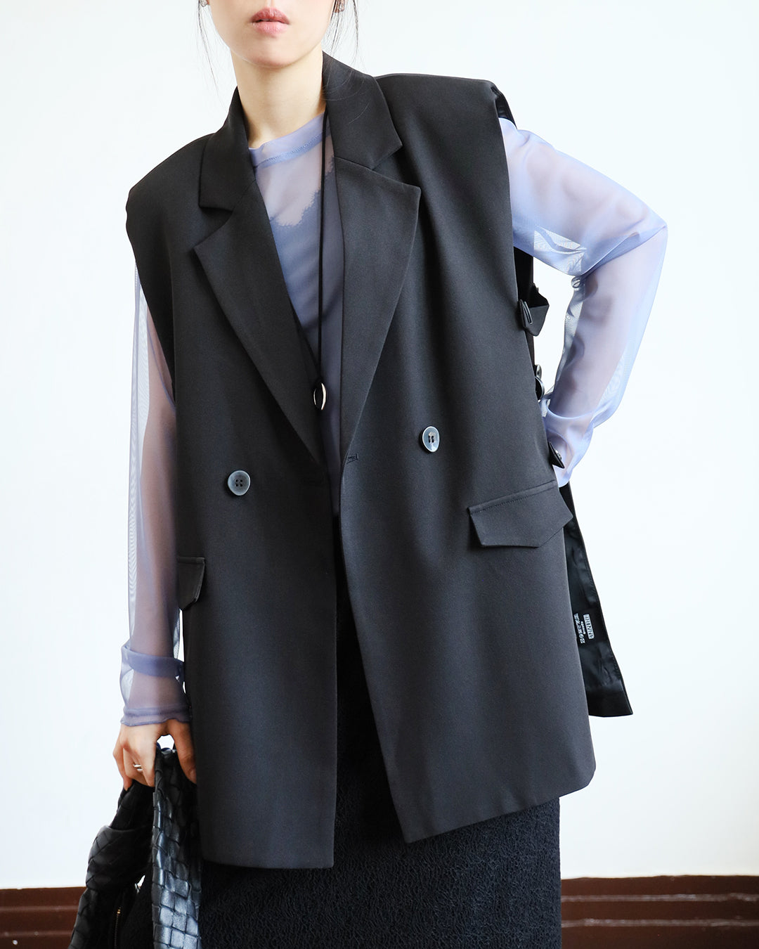 Side Buckle Vest (2 colors)