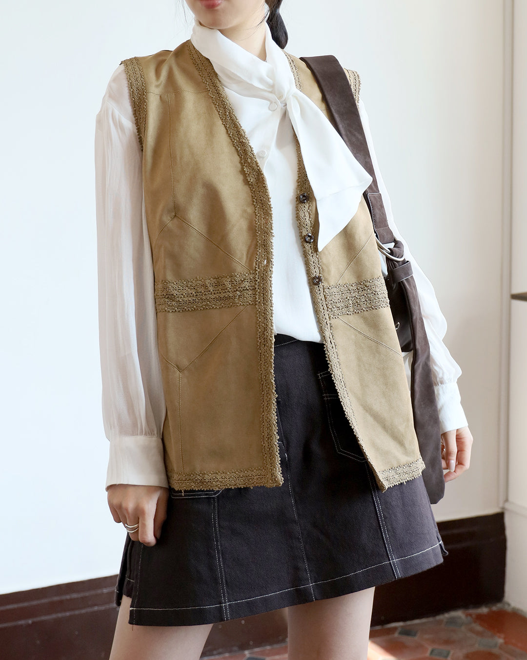 Lace Trim Faux Suede Vest (2 Color)