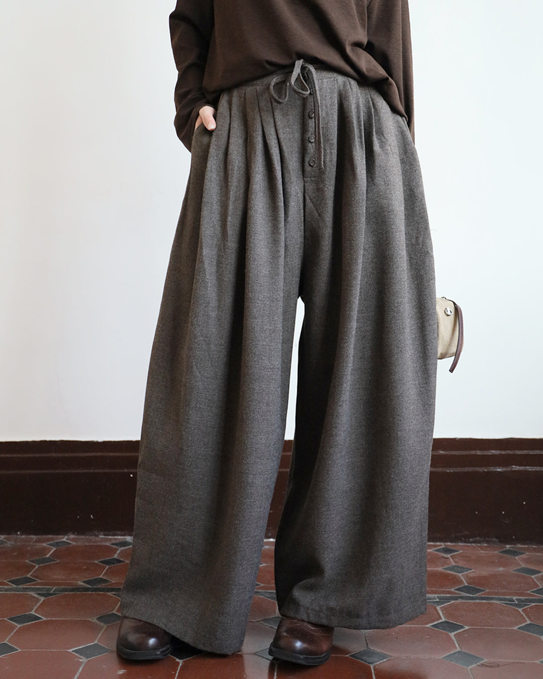 Front Pleated Pants (2 Colors)