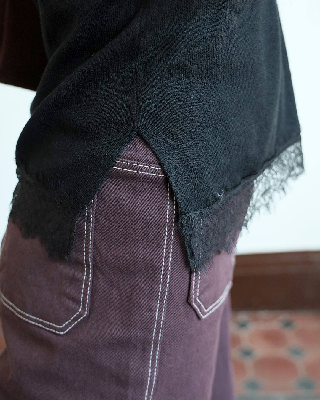 Lace Trim Knit Cami Top (2 Color)